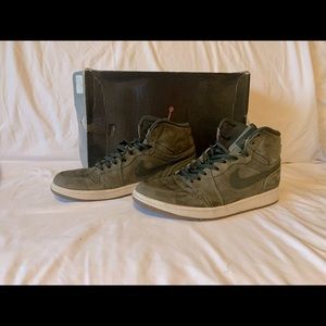 Men’s Jordan 1 retro high premiere